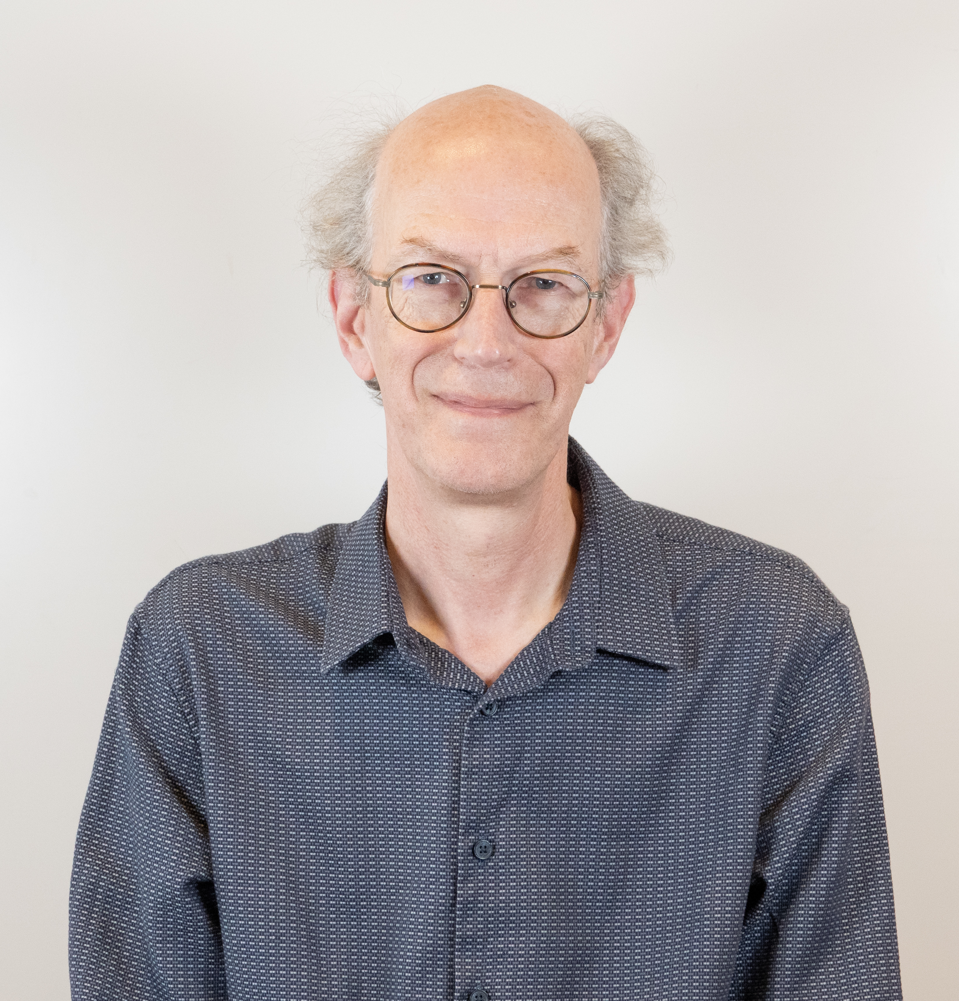 Dr. Dik van Gent
